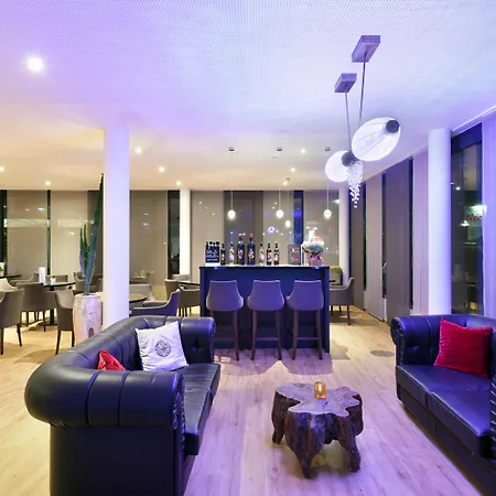 מלון Amedia Luxury Graz, Trademark Collection By Wyndham 4*