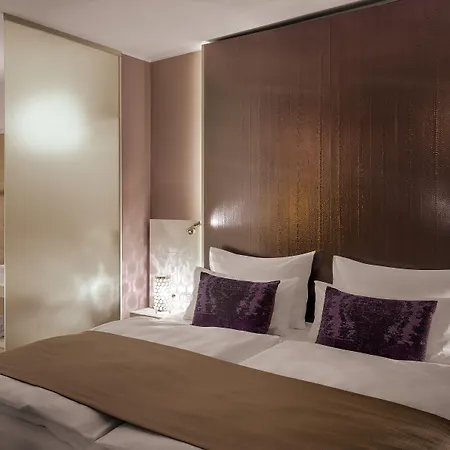 Amedia Luxury Graz, Trademark Collection By Wyndham מלון